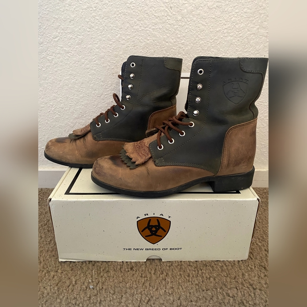 Womens vintage heritage lacer Western Ariat boots